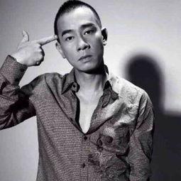 香港演员陈小春,从古惑仔到爸爸去哪儿，香港硬汉的蜕变之路