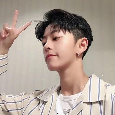 男生小丁丁真实照片,阳光少年，青春风采写真集