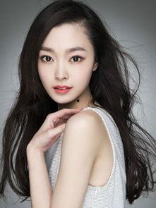 姜加玲个人资料,才华横溢的艺术家，艺术与人生的完美融合