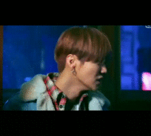 鹿晗伤心难过表情包,捕捉明星脆弱瞬间