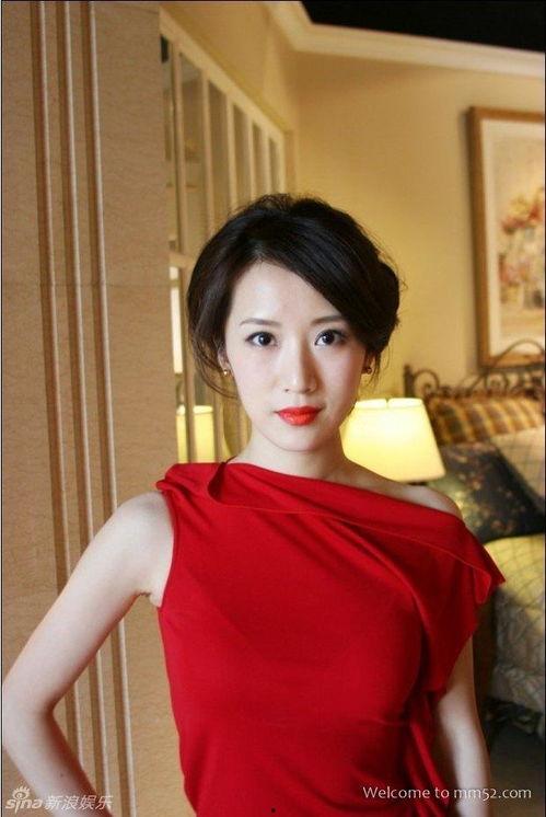 李念冬季生活照,温馨生活照曝光