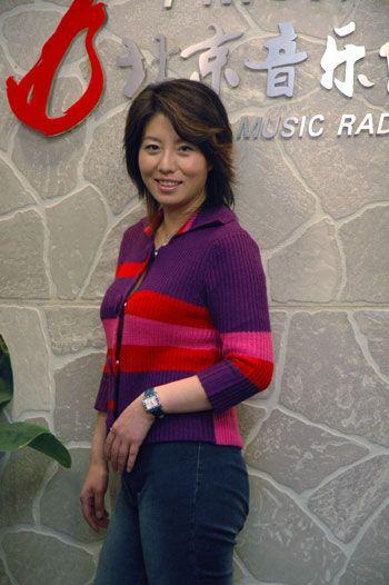 郑洋dj资料,音乐狂热者的舞台传奇