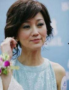 嫩模娜娜照片,青春魅力，光影流转